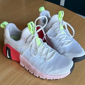 Nike Free Macon Neon Gym / Training Shoes
